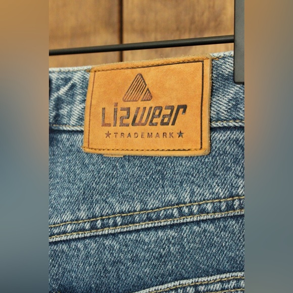 Vintage Lizwear Cropped Jeans - Picture 4 of 6